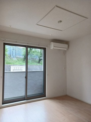 【居間・リビング】 | エミネンスⅢ | 居間です