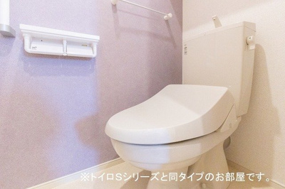 【トイレ】 | リバーサイドＪＵＮ | 落ち着いたトイレです