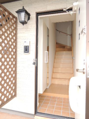 【玄関】 | リアンクレア | 収納もある玄関です