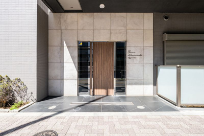 【エントランス】 | GENOVIA渋谷笹塚skygarden