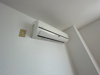 【設備】 | アーバンハイツ西淡路 | エアコンがあります