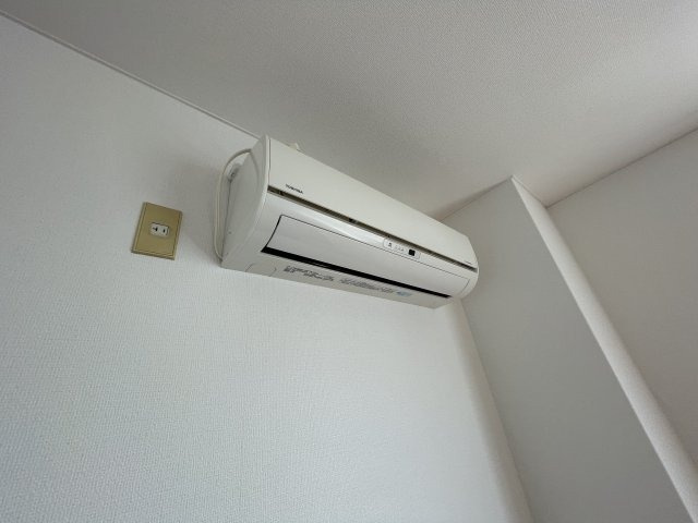 【設備】 | アーバンハイツ西淡路 | エアコンがあります