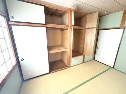 嵐山町平澤　中古戸建の和室|２階 和室（収納）