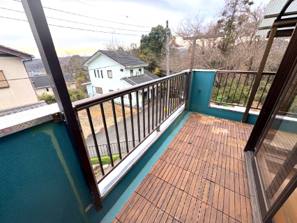 比企郡嵐山町平澤　中古戸建のバルコニー