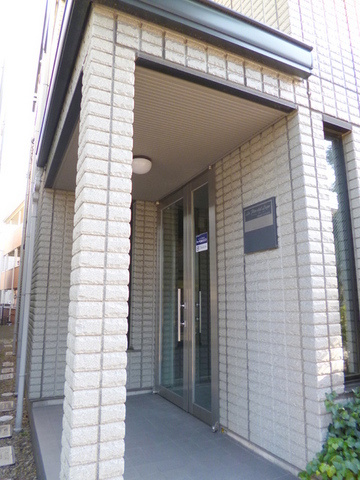 フロール　デル　ラゴのエントランス|★耐火・耐震に優れた旭化成ヘーベルメゾン★