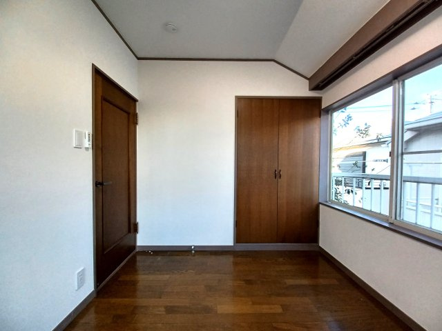 山王２丁目２２８戸建の洋室