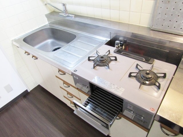 弘明寺パークコートのキッチン