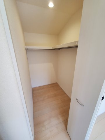 三郷市　彦糸1丁目　新築戸建　全6棟の収納|施工例です
