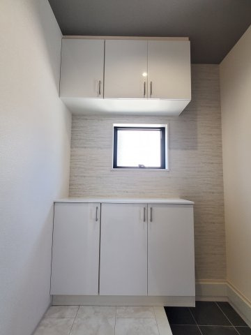 三郷市　彦糸1丁目　新築戸建　全6棟の玄関|施工例です