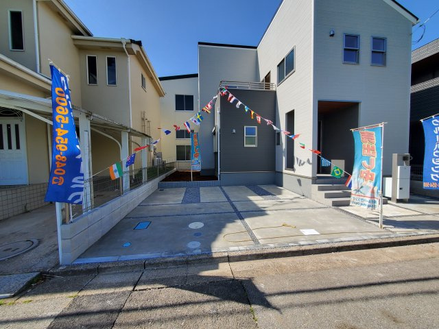 三郷市　彦糸1丁目　新築戸建　全6棟の居間・リビング|施工例です