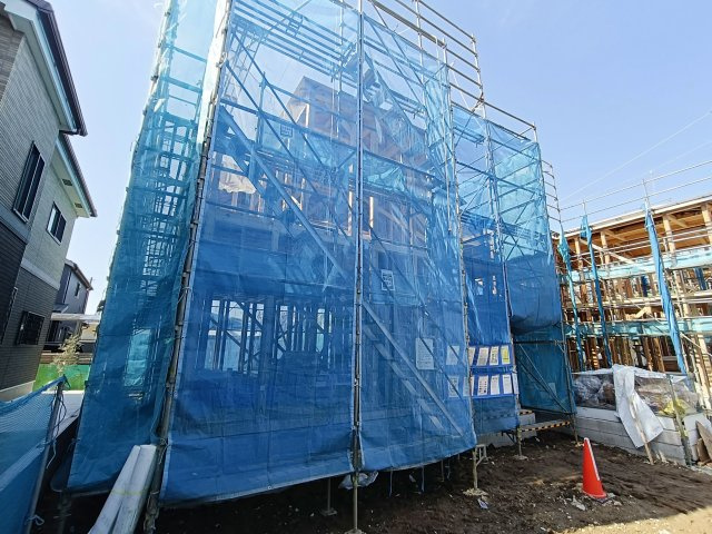 三郷市　彦糸1丁目　新築戸建　全6棟の前面道路含む現地写真|前面道路含む現地写真です