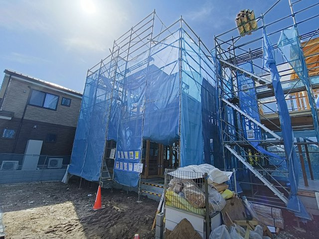 三郷市　彦糸1丁目　新築戸建　全6棟の居間・リビング|施工例です