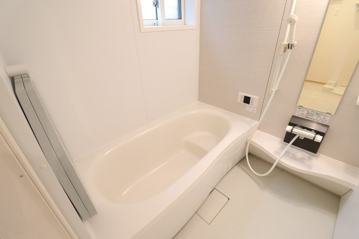 日吉グリーンヒルズⅡの浴室