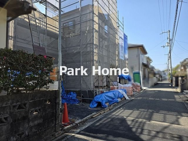 高知市福井東町 -3期2棟2-　新築戸建ての前面道路含む現地写真