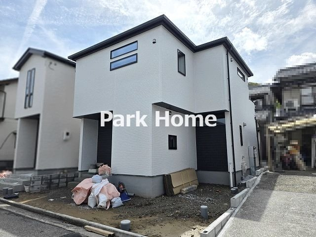 高知市福井東町 -3期2棟1-　新築戸建ての外観|1号地　2026.3月：建築中