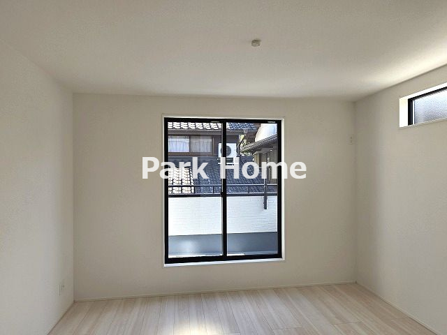 高知市福井東町 -3期2棟1-　新築戸建ての駐車場|1号地　2026.4月：建築中