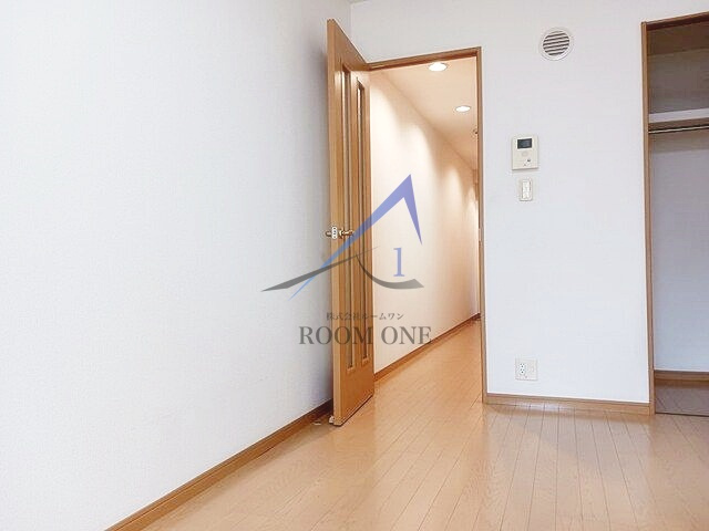 ラヴィアンローズの寝室|寝室です。