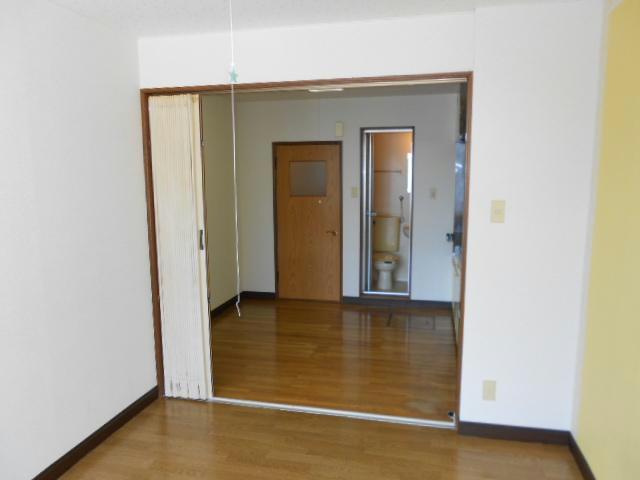 ラ・シエル芦野の洋室