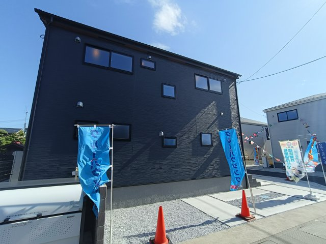 三郷市　彦糸1丁目　新築戸建　全6棟の前面道路含む現地写真|前面道路含む現地写真です