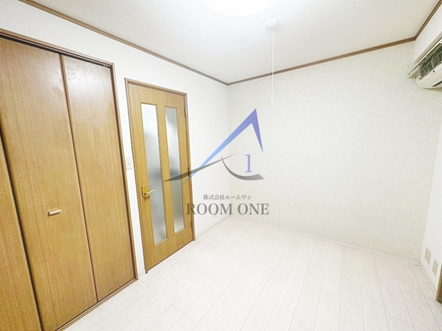 ノーチラス神田の居間・リビング|洋室のお部屋です。