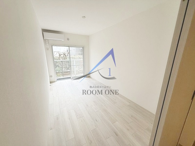 ヒルトップ８８の居間・リビング|洋室のお部屋です。