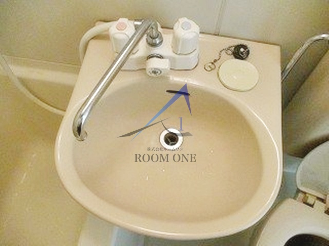 フェニックス国分寺の洗面所|洗面台です。