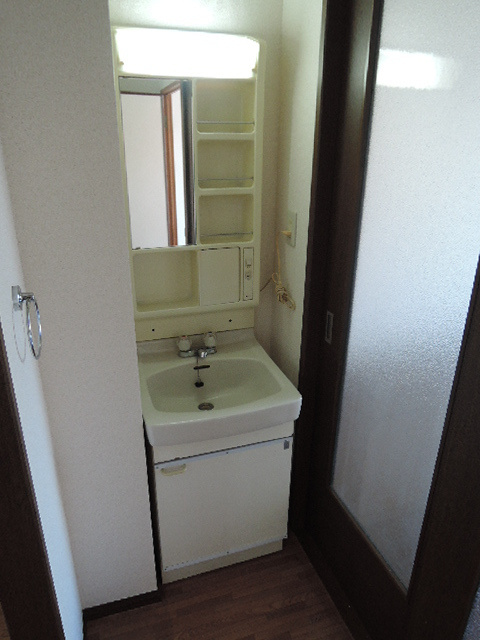 シティハイム　ヒロセＣの洗面所|忙しい朝に嬉しい独立洗面化粧台