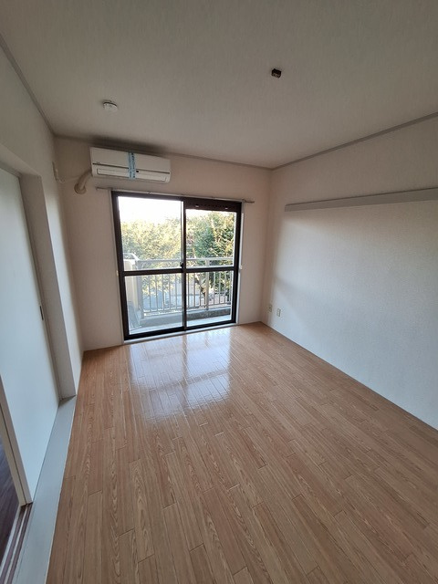 ハビタスミヤタの寝室|寝室６帖