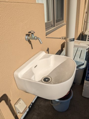 【バルコニー】 | ジオ彩都のぞみ丘ガーデンコートB棟 | バルコニーにスロップシンク付き