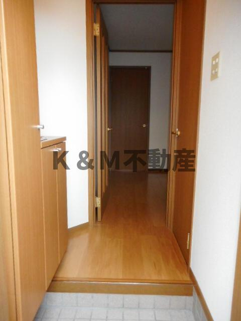 ドゥ・ジャルダンの玄関|ゆったりとした玄関です