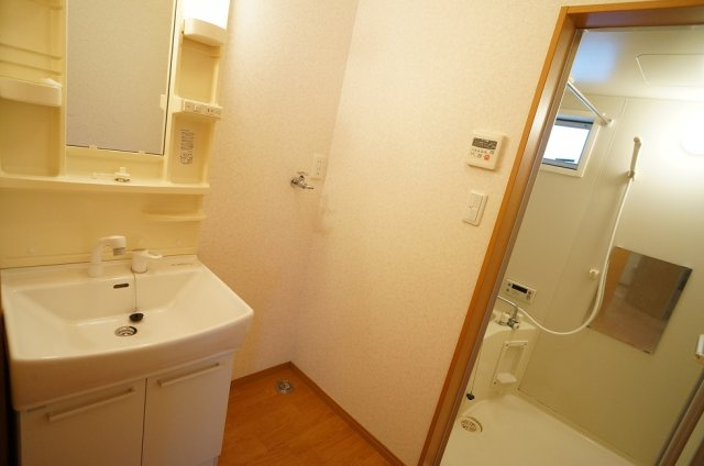 【洗面所】 | トワール東堀 | 左右対称同型モデル