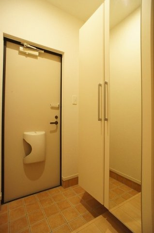 ベル　カンフリエの玄関