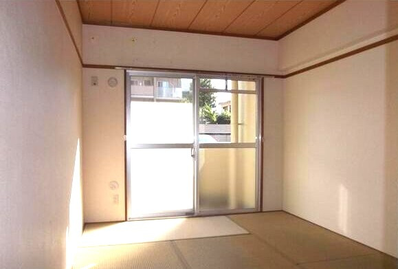 エステート藤薮の寝室