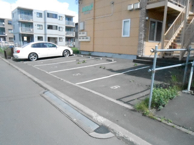 ｂｉｓｃｕｉｔ（ビスケット）の駐車場