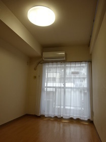 【居間・リビング】 | トップ明大前第3