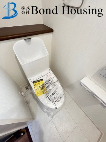 WIC等収納豊富・設備も充実　本多聞　全2棟　2号棟のトイレ