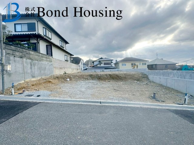 WIC等収納豊富・設備も充実　本多聞　全2棟　2号棟