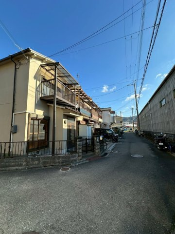 【前面道路含む現地写真】の画像