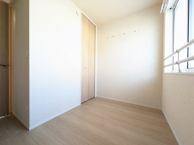 センチュリーハイムすみよし台 Ⅵの洋室