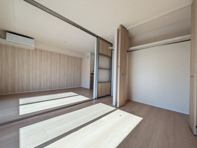 センチュリーハイムすみよし台 Ⅵの洋室