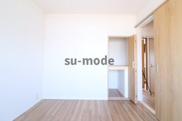 ハコス摂の寝室