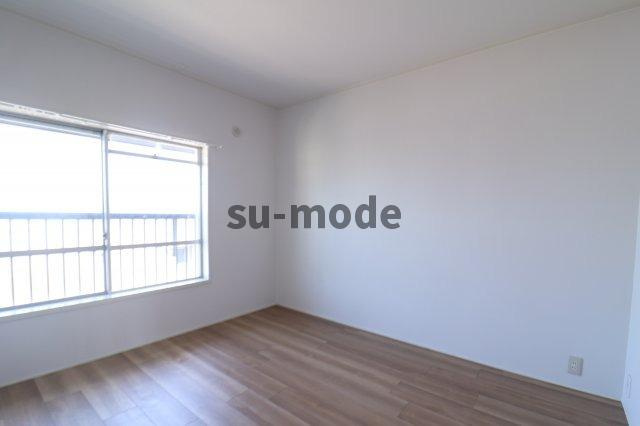 ハコス摂の寝室