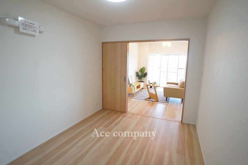 【寝室】の画像