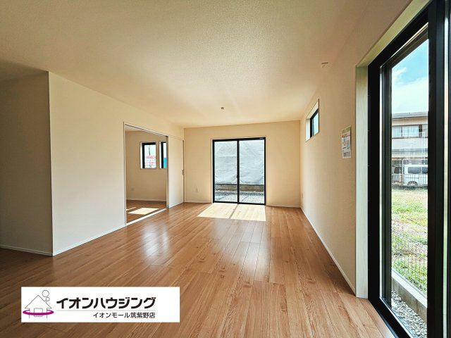 三養基郡みやき町大字白壁3期8号棟