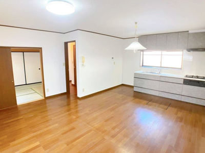 【居間・リビング】