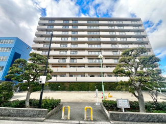 【外観】 | レックスガーデン堺東 | 南海高野線「浅香山」駅まで徒歩９分！毎日の通勤や通学に便利ですね！忙しい朝や遅い帰宅時にも安心ですね！