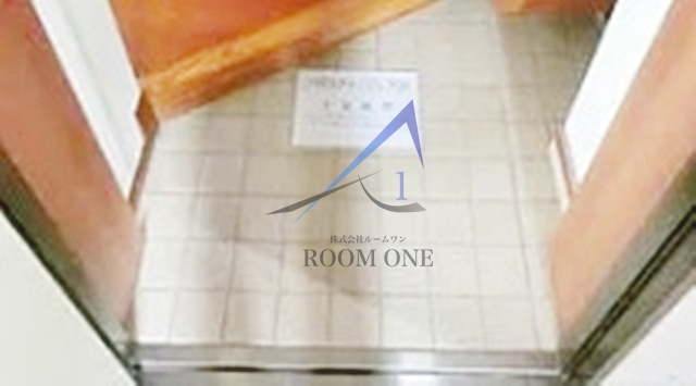 モデリスタの玄関|玄関です。