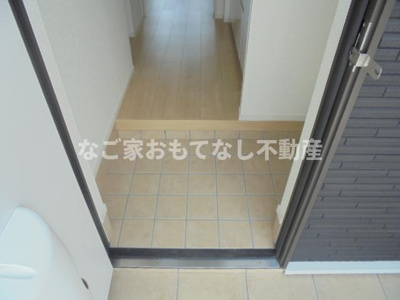 【玄関】 | コンフォートⅤ | 同タイプ写真