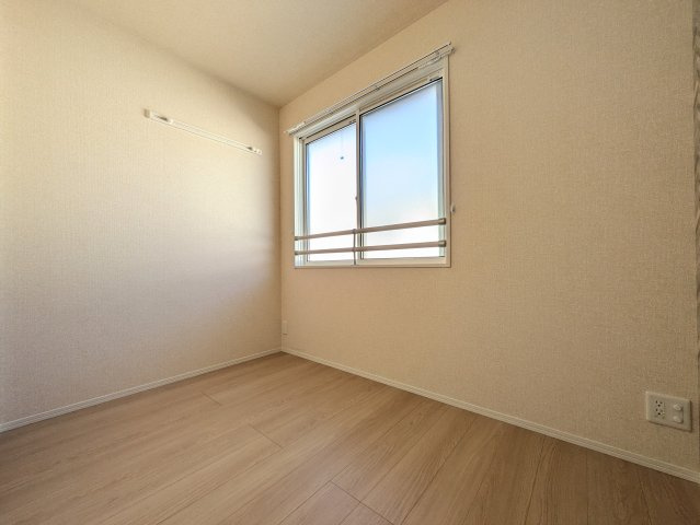 センチュリーハイムすみよし台 Ⅴの洋室