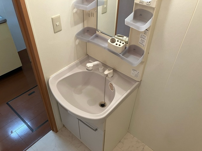 アムール・ルミエール　Ｂの独立洗面台